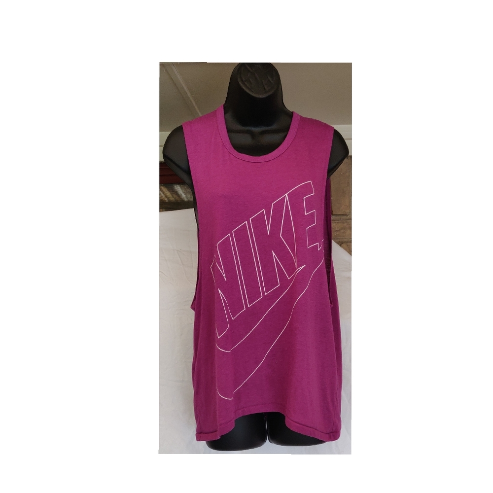 Nike Sleeveless Top